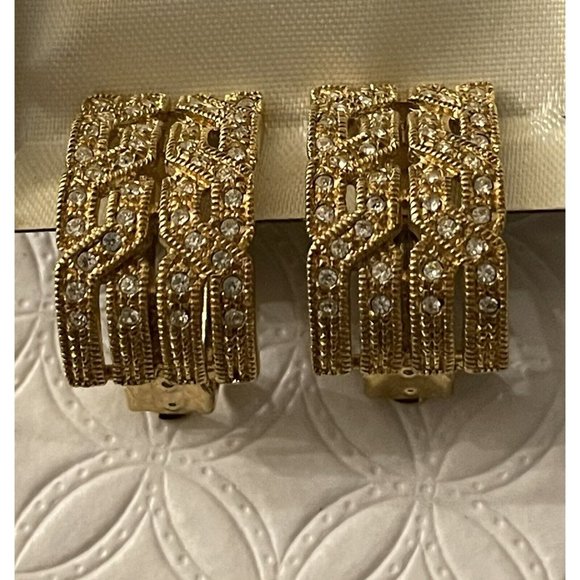 Nadri earrings Clip On Cable design Clear CZ crystals rhinstones - Picture 1 of 3